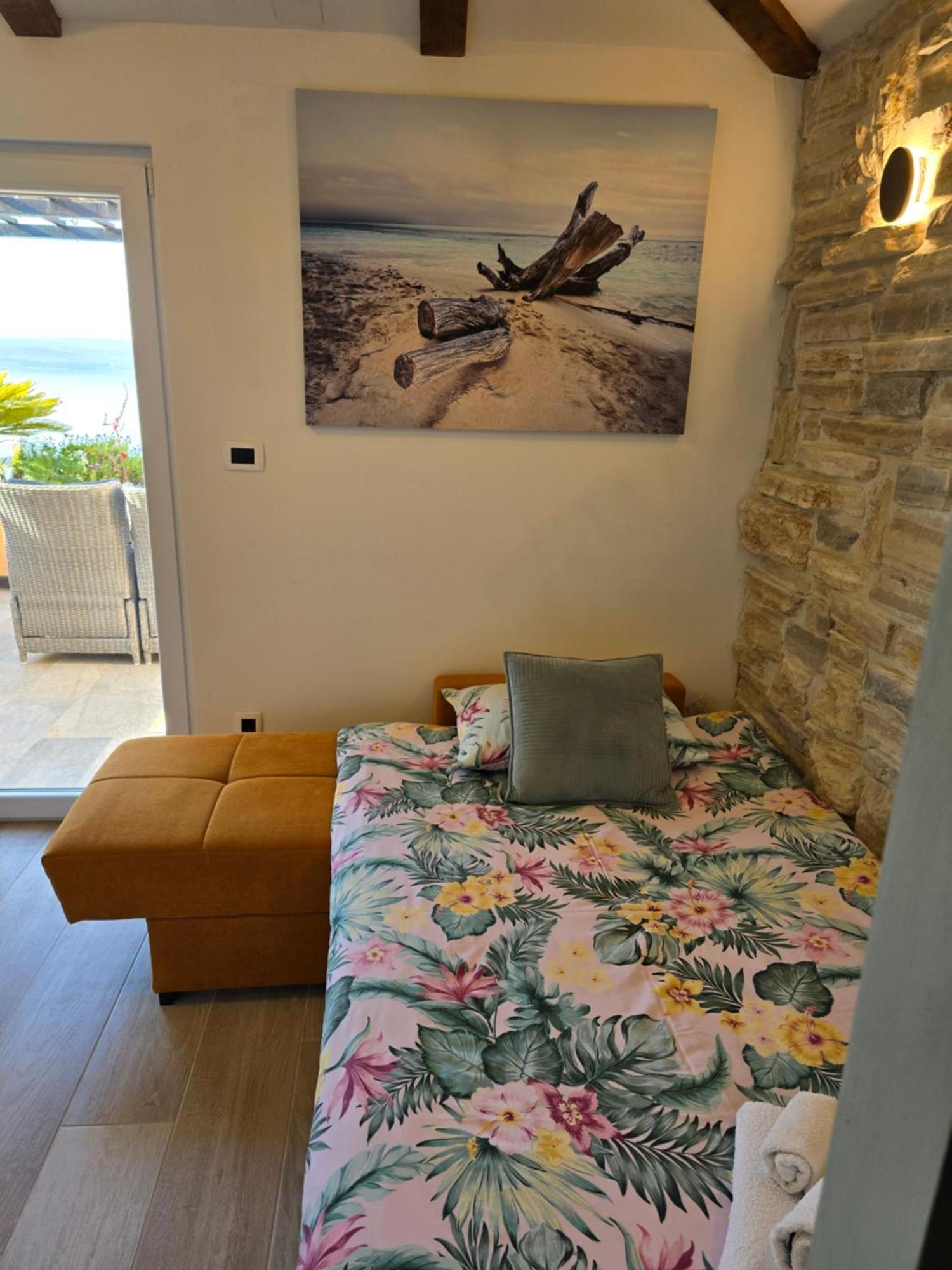 Apartments And Rooms Lucia&Veronica Dramalj Quarto foto
